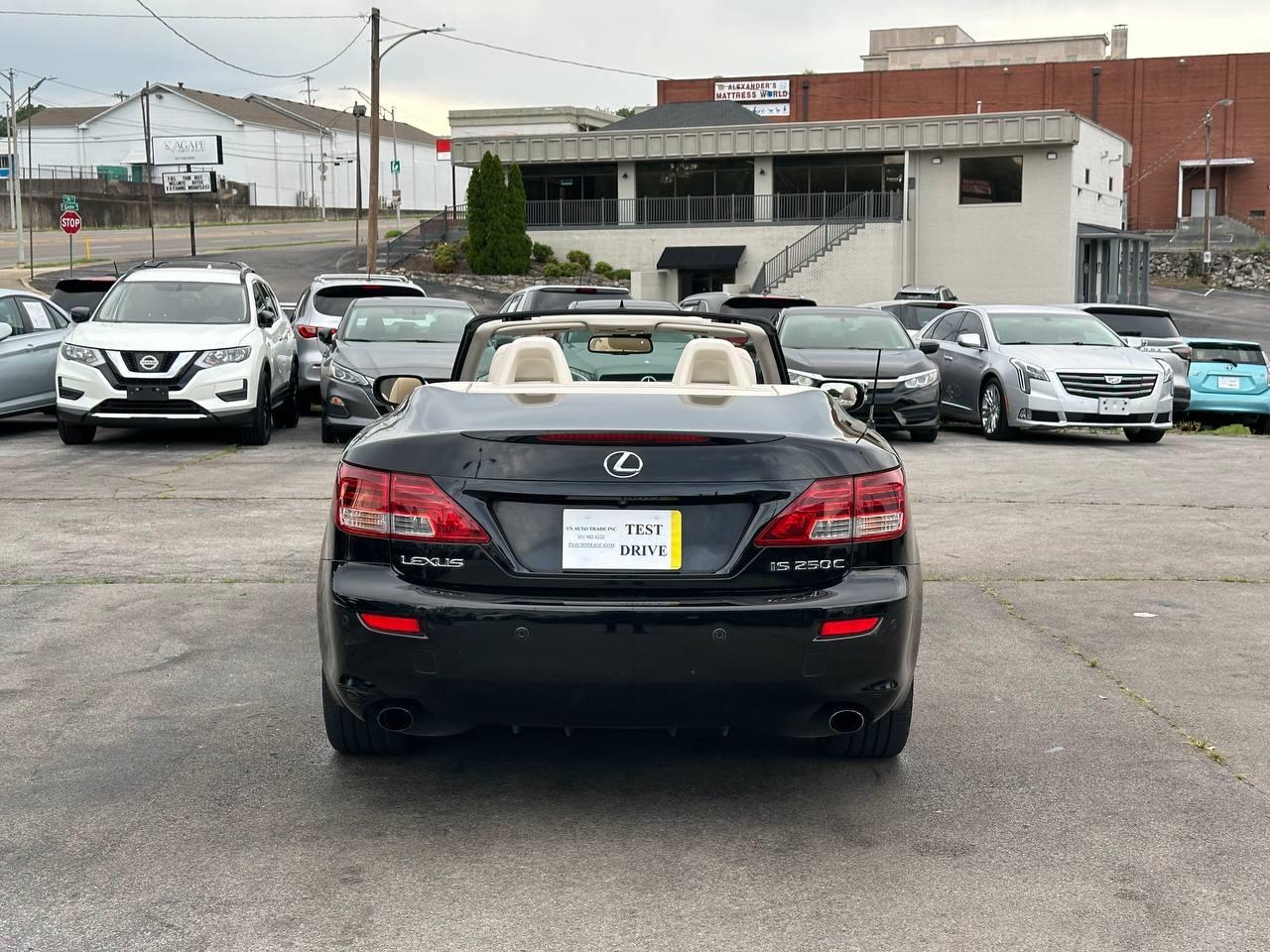 Lexus IS C IS 250C 2010