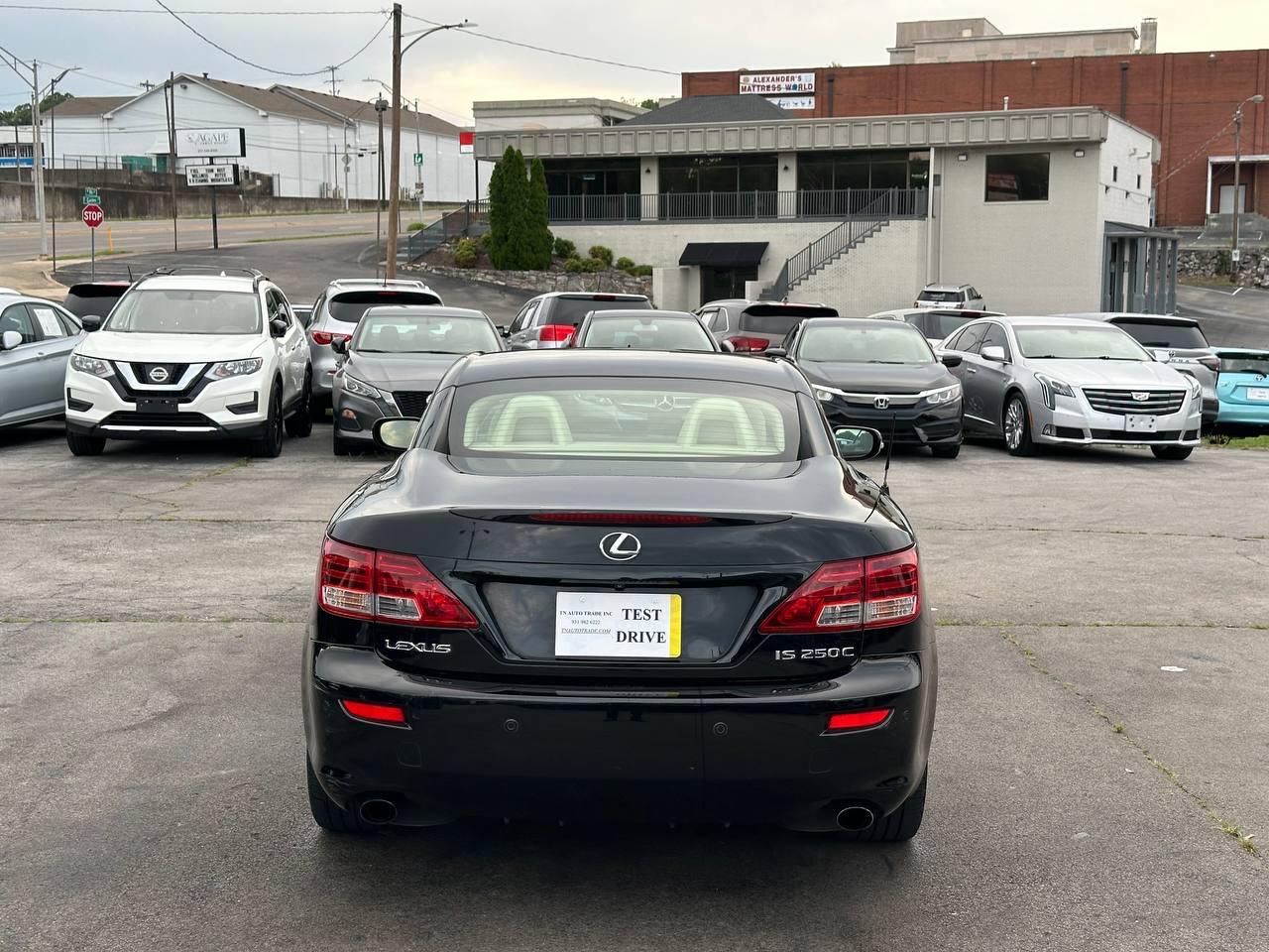 Lexus IS C IS 250C 2010