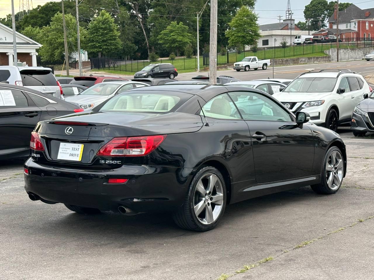 Lexus IS C IS 250C 2010