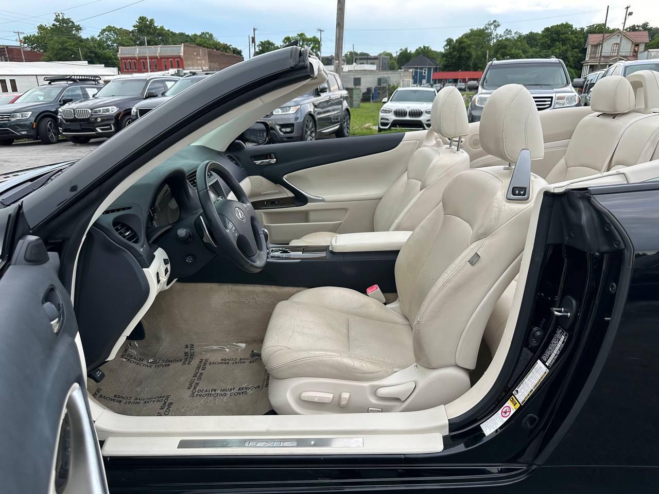 Lexus IS C IS 250C 2010