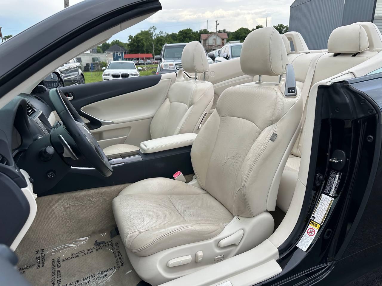 Lexus IS C IS 250C 2010