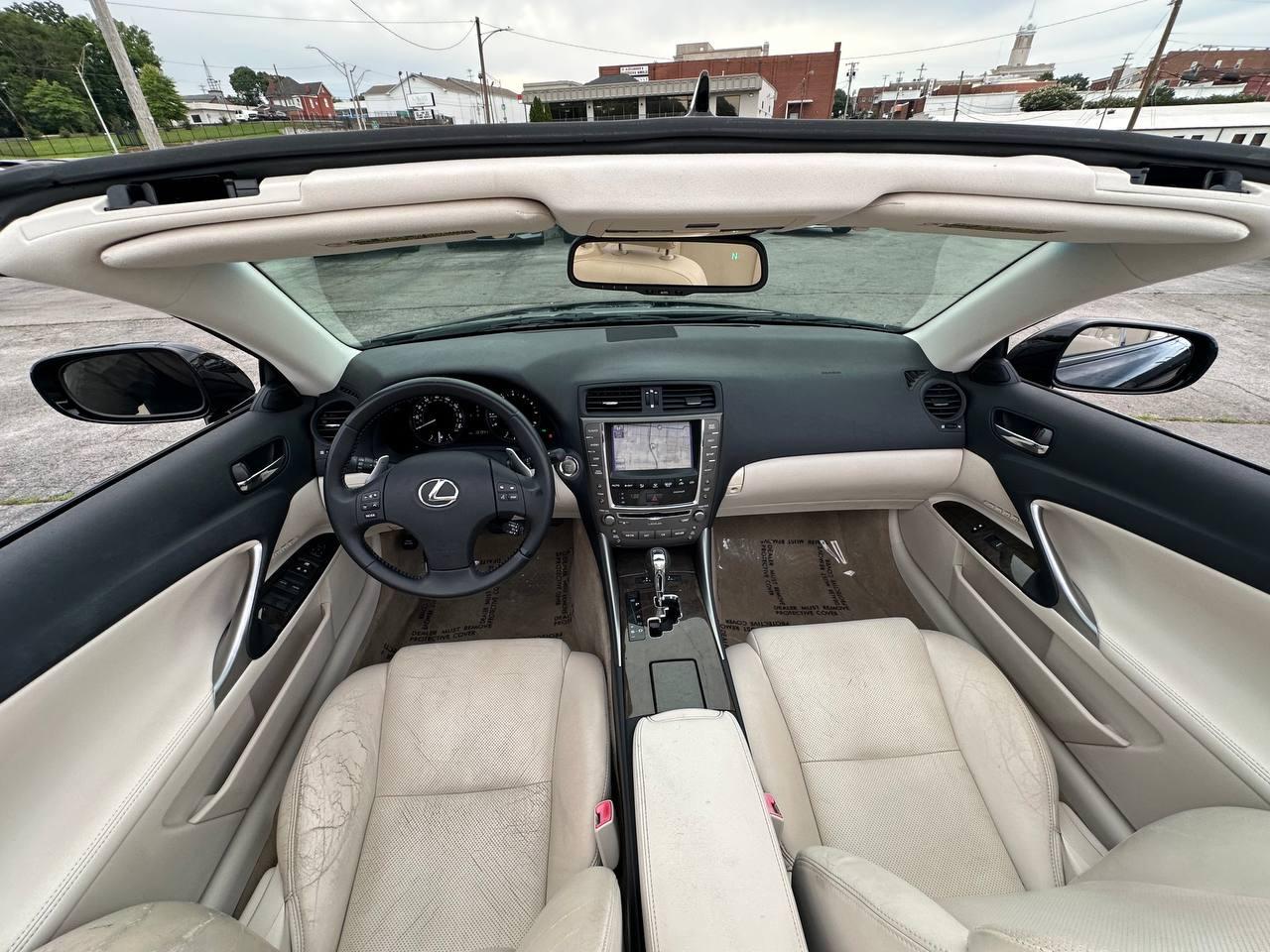 Lexus IS C IS 250C 2010