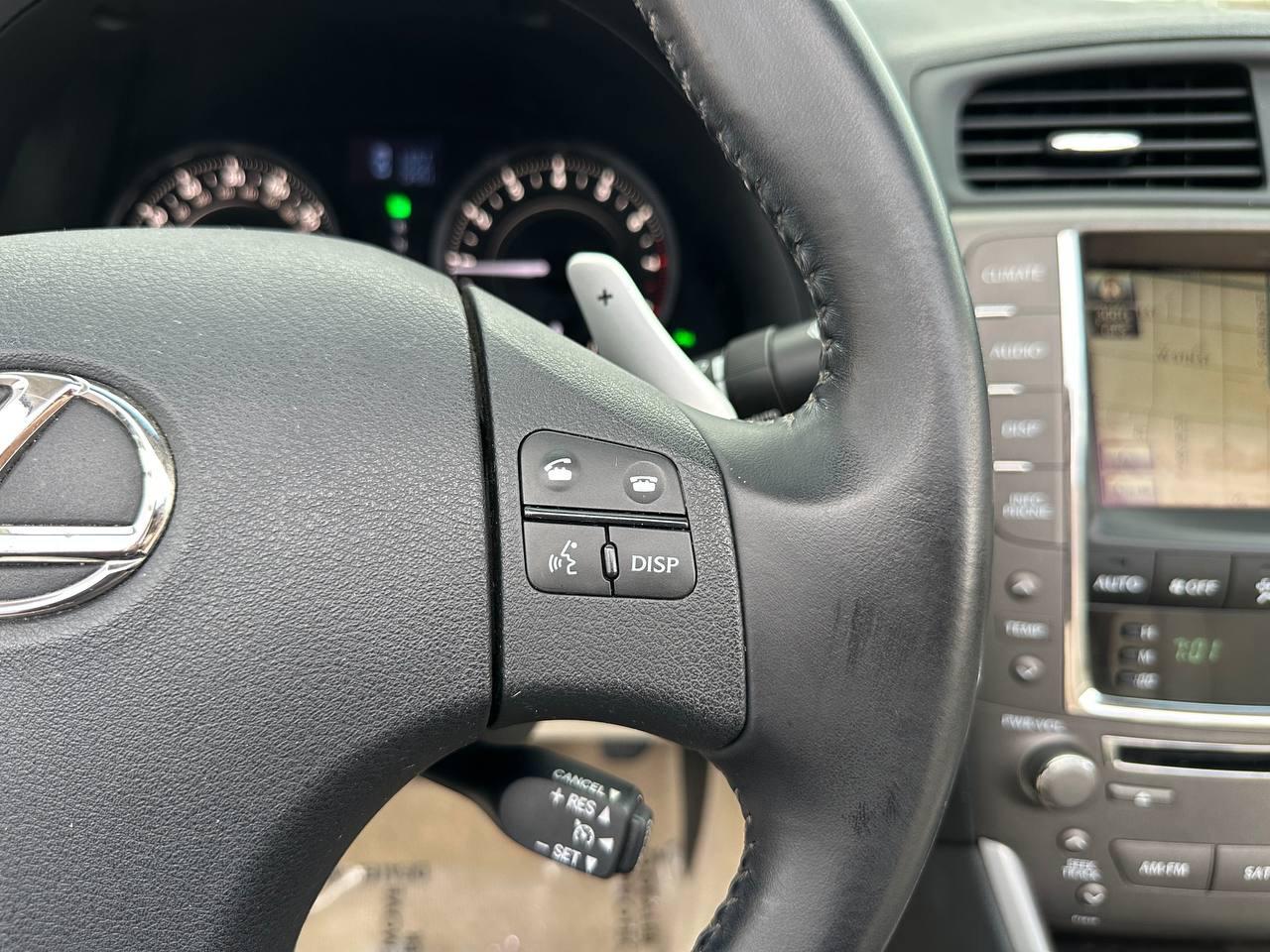 Lexus IS C IS 250C 2010