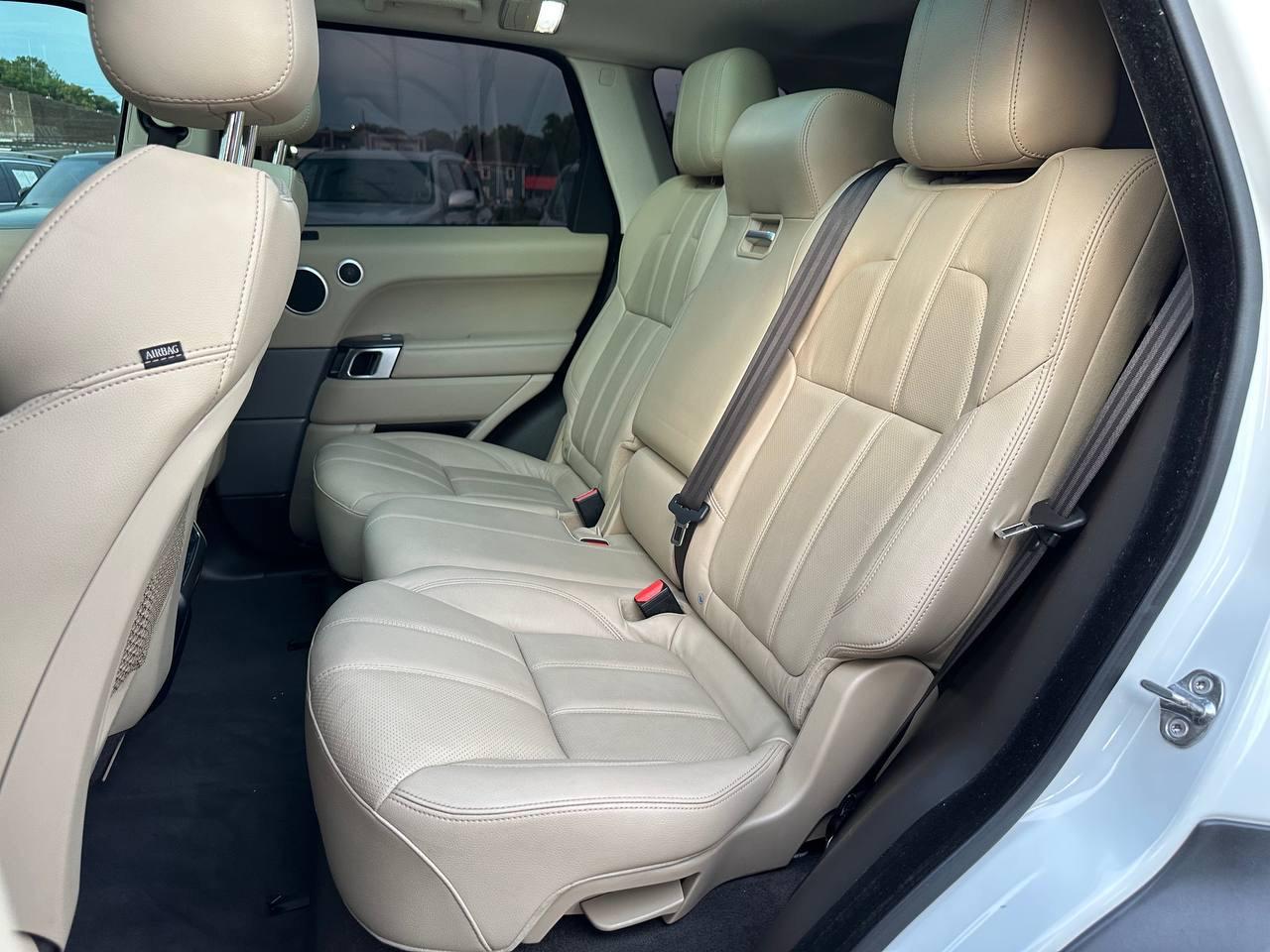 Land Rover Range Rover Sport SE 2016