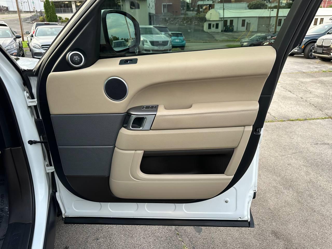 Land Rover Range Rover Sport SE 2016
