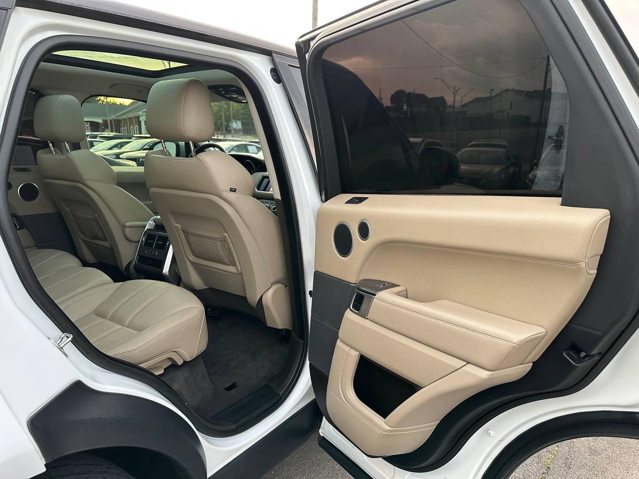 Land Rover Range Rover Sport SE 2016