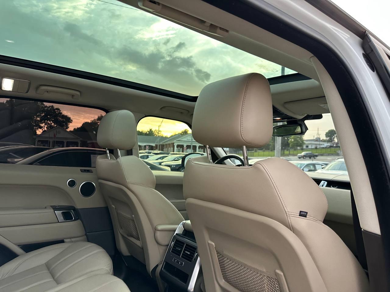 Land Rover Range Rover Sport SE 2016