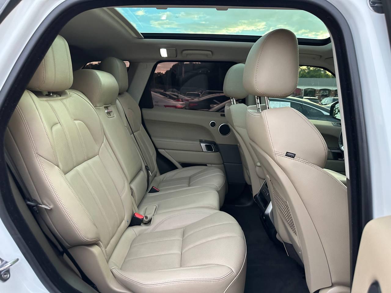 Land Rover Range Rover Sport SE 2016