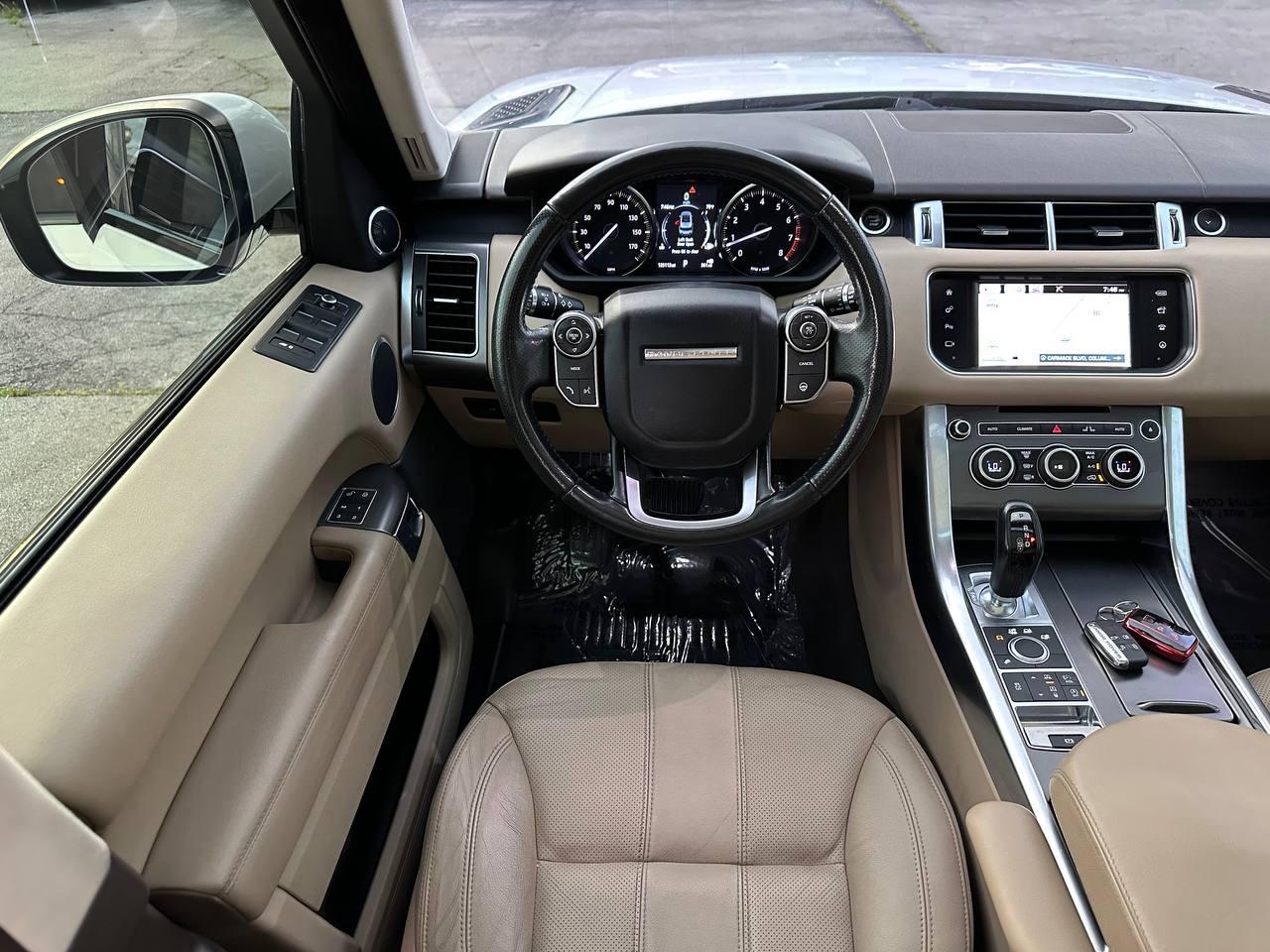 Land Rover Range Rover Sport SE 2016