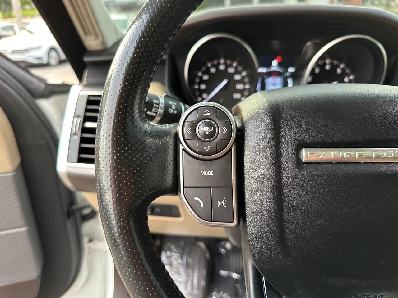 Land Rover Range Rover Sport SE 2016