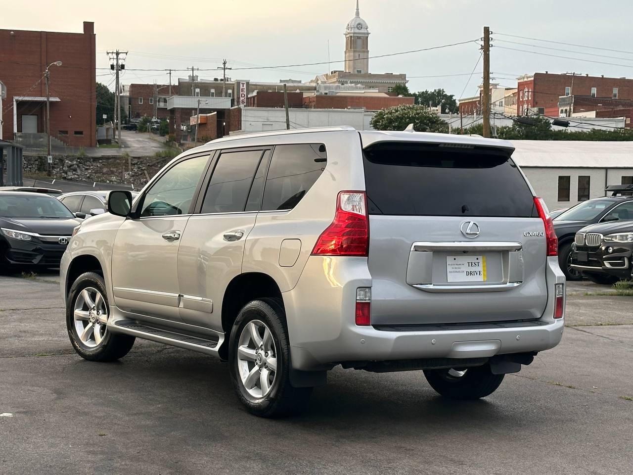 Lexus GX 460 Sport Utility 2012