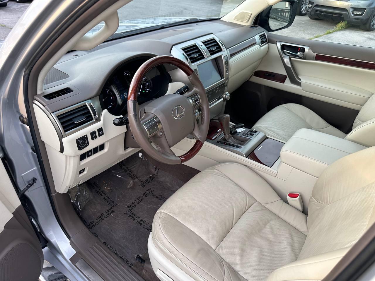 Lexus GX 460 Sport Utility 2012