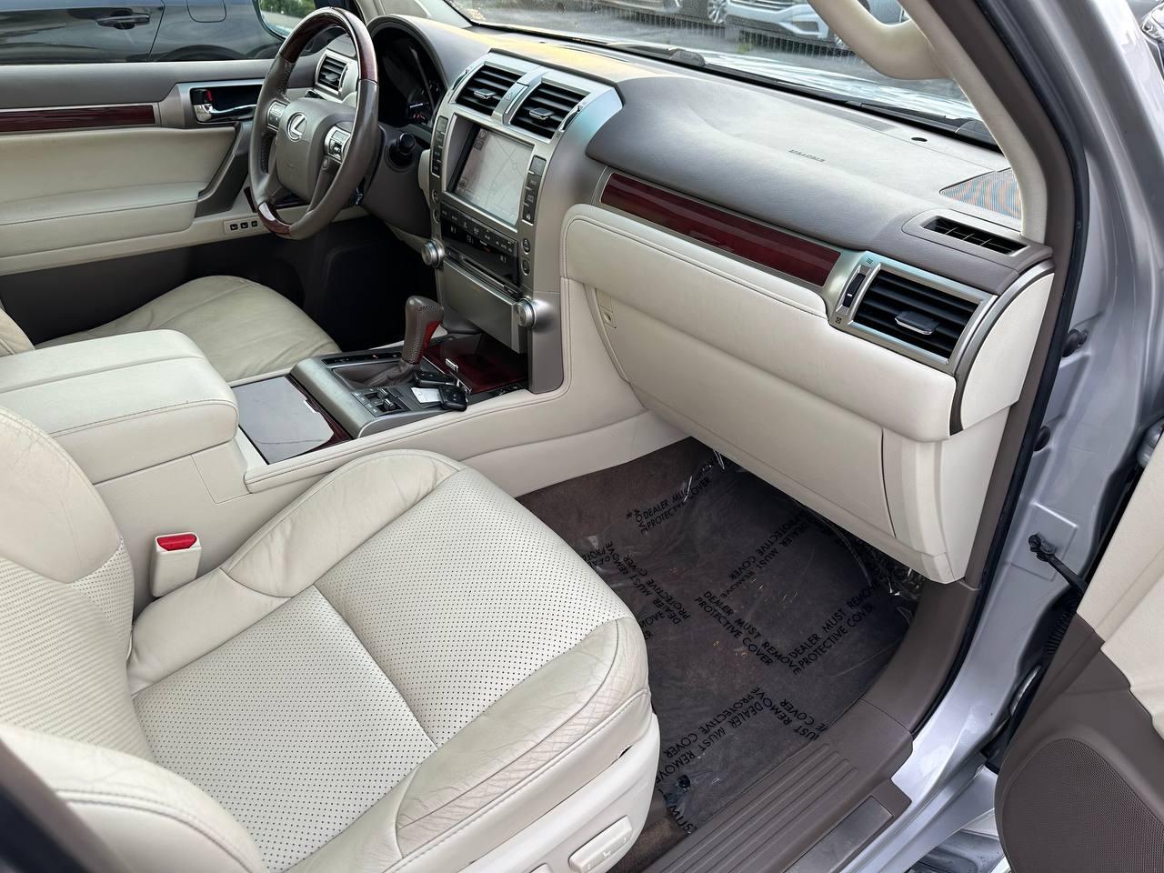 Lexus GX 460 Sport Utility 2012
