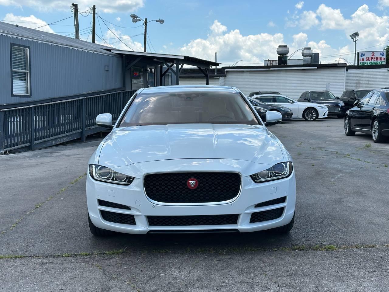 Jaguar XE 35t Prestige 2017