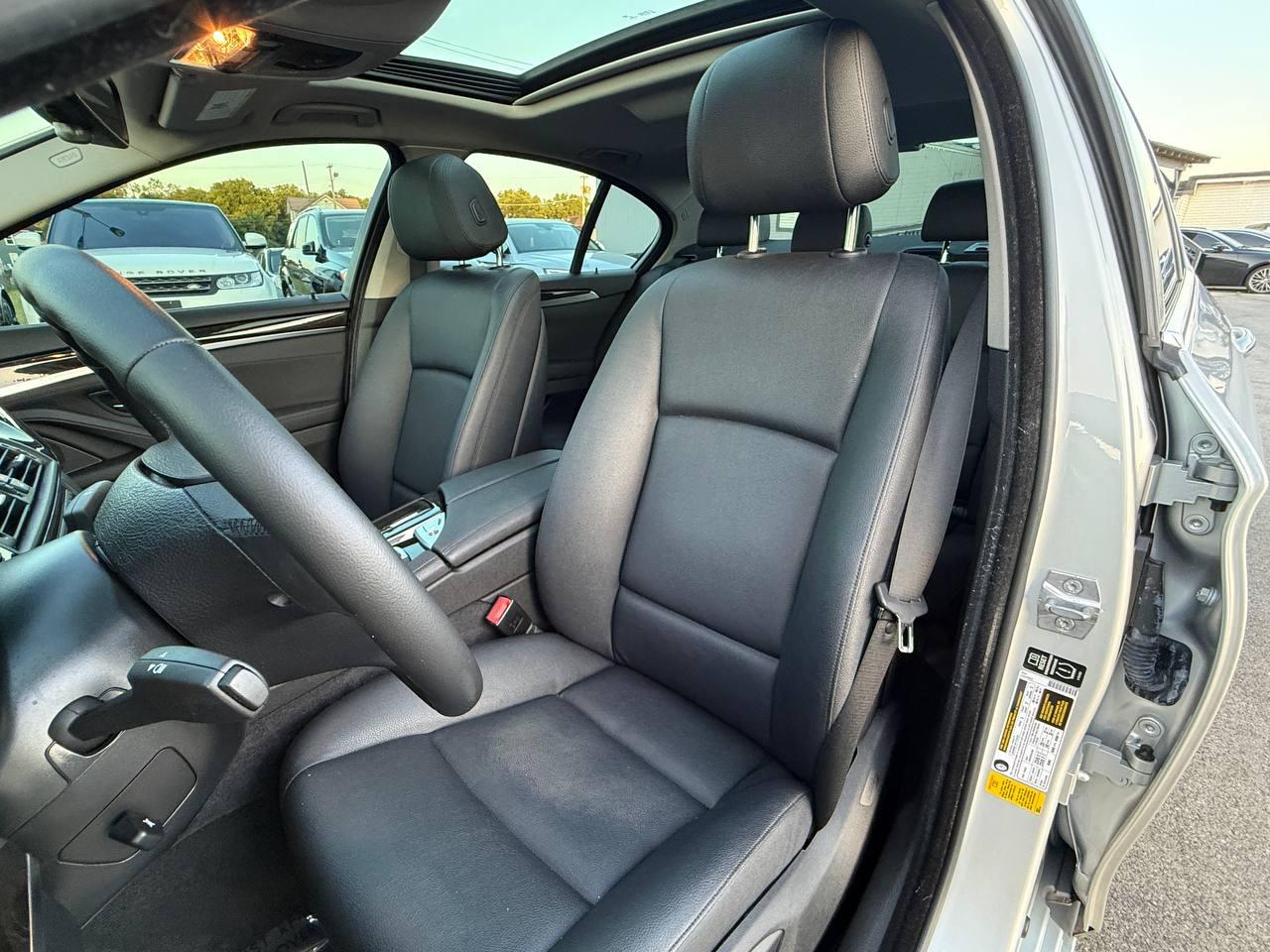 BMW 5-Series 528i 2014