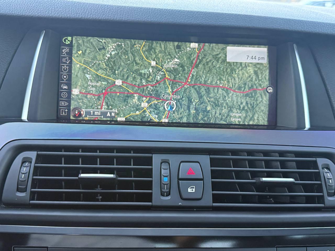 BMW 5-Series 528i 2014