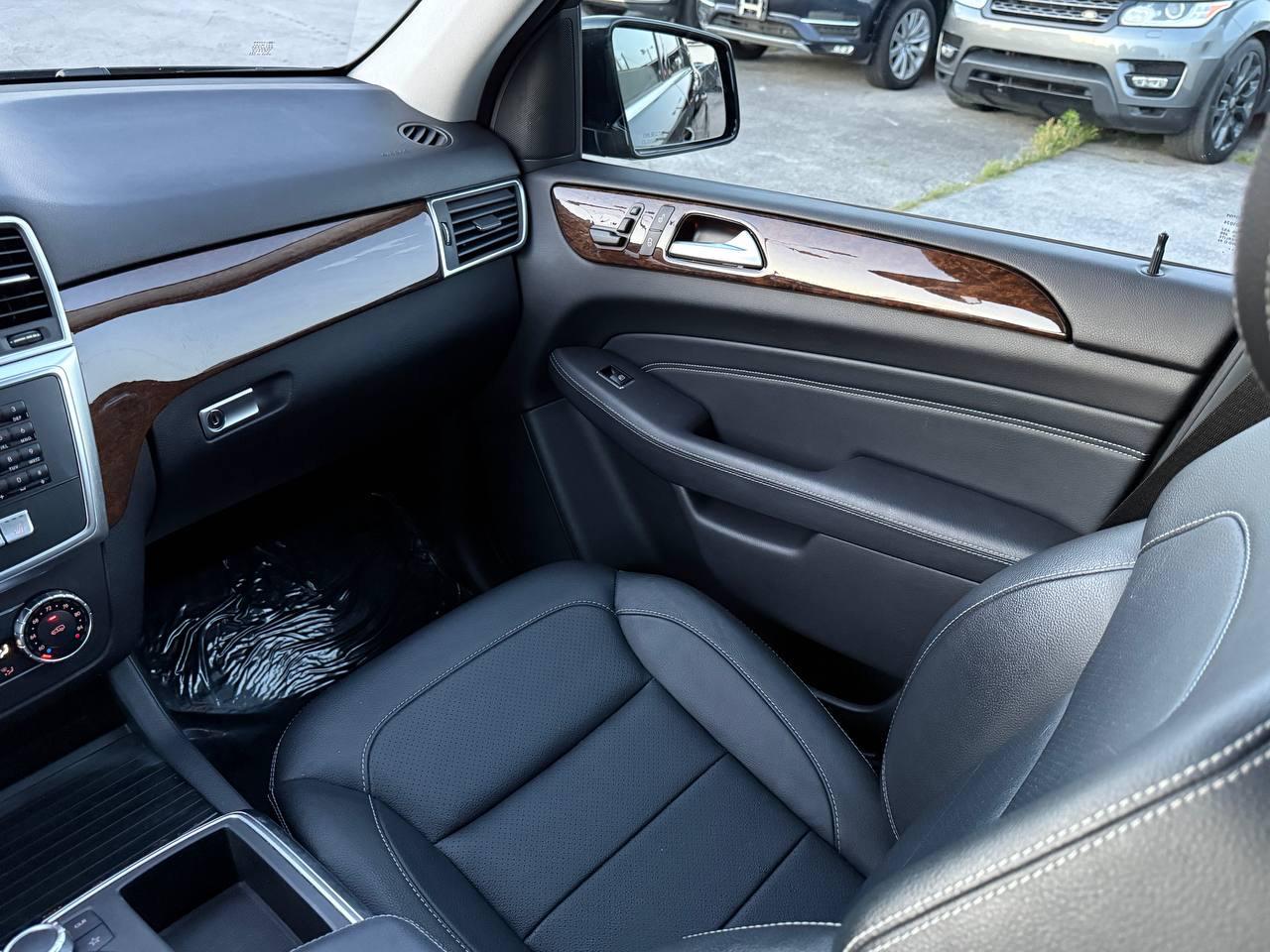Mercedes-Benz M-Class ML350 4MATIC 2014