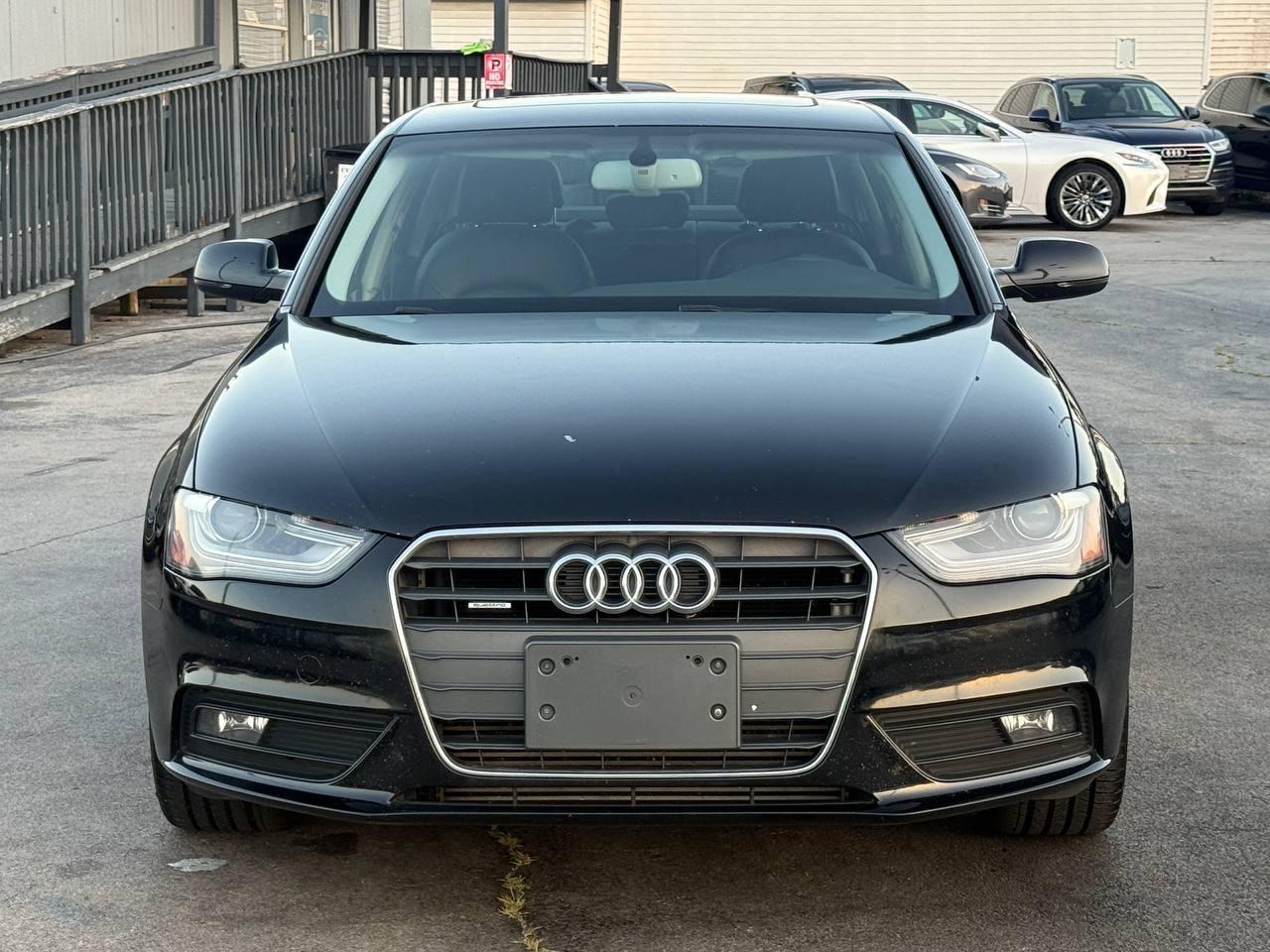 Audi A4 2.0T Sedan quattro Tiptronic 2013