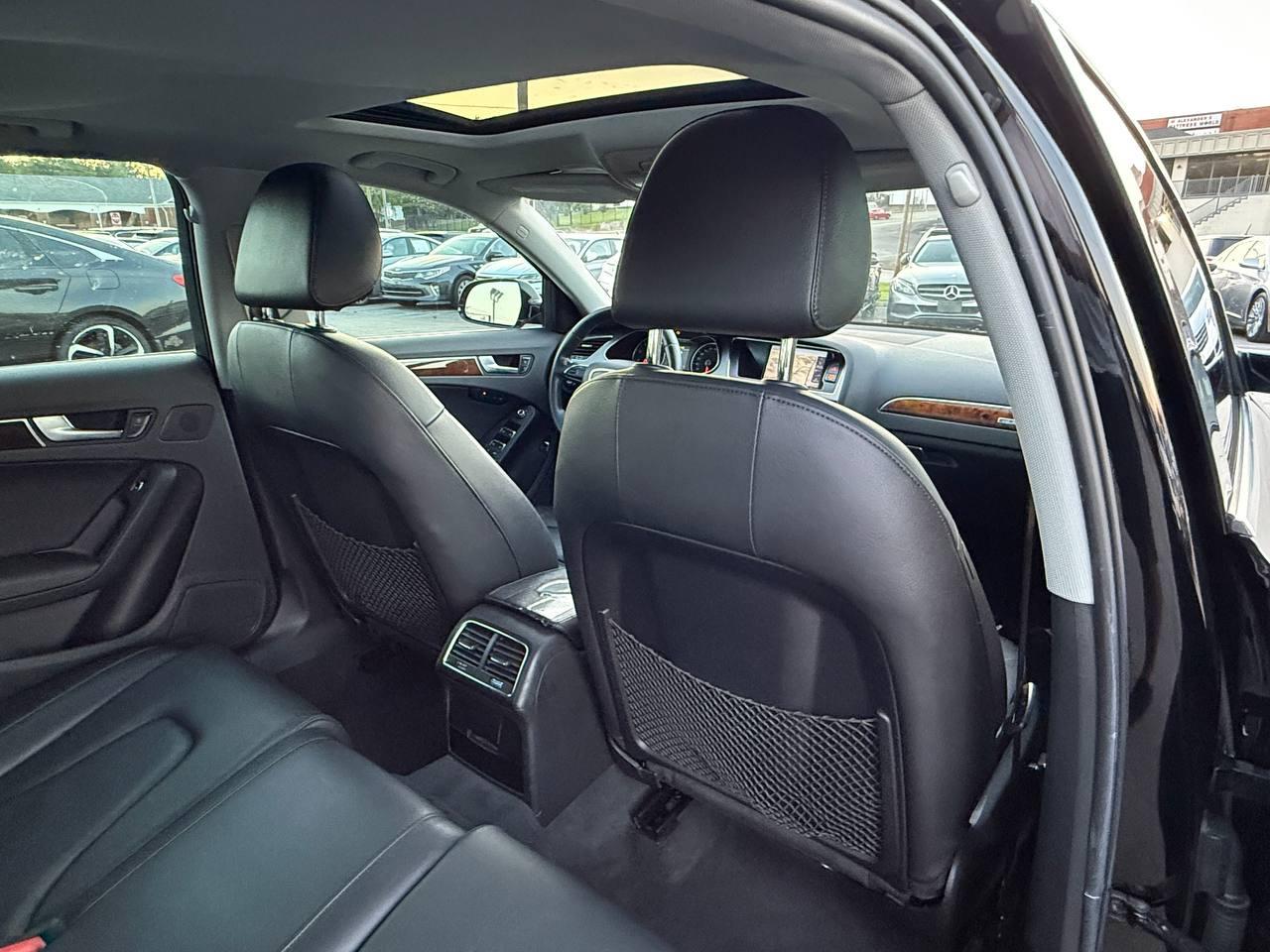 Audi A4 2.0T Sedan quattro Tiptronic 2013