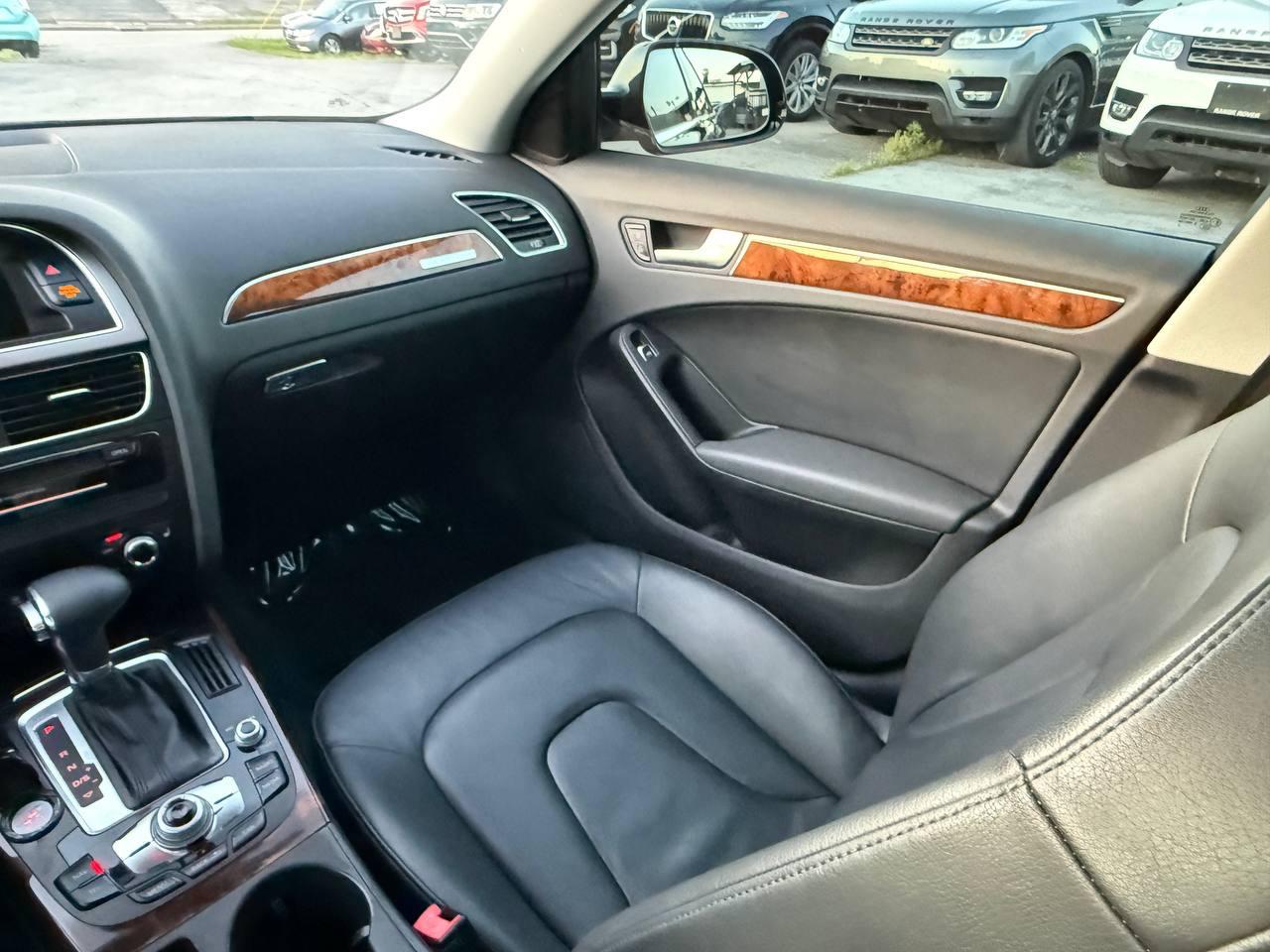 Audi A4 2.0T Sedan quattro Tiptronic 2013