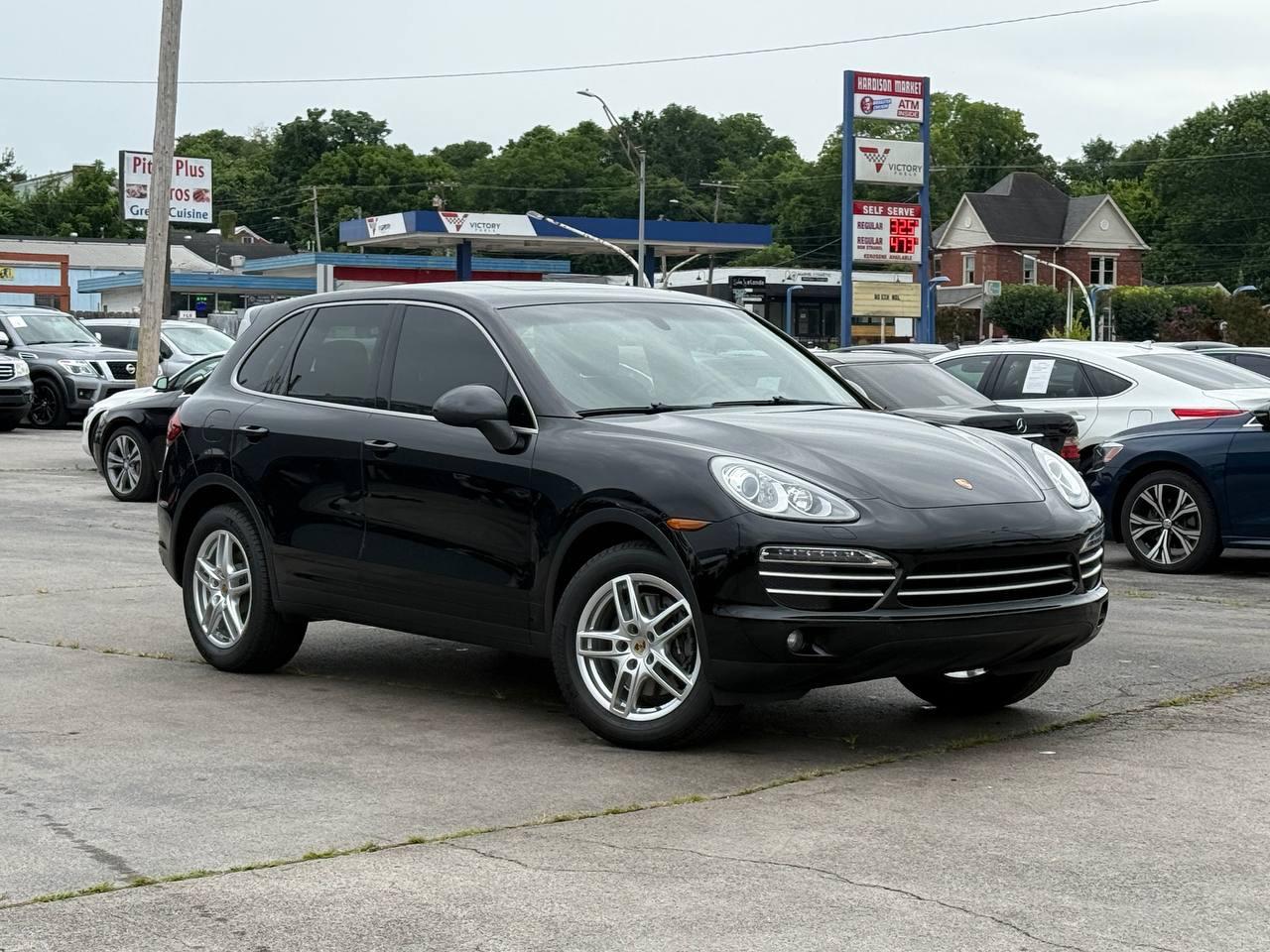 Porsche Cayenne Base 2014