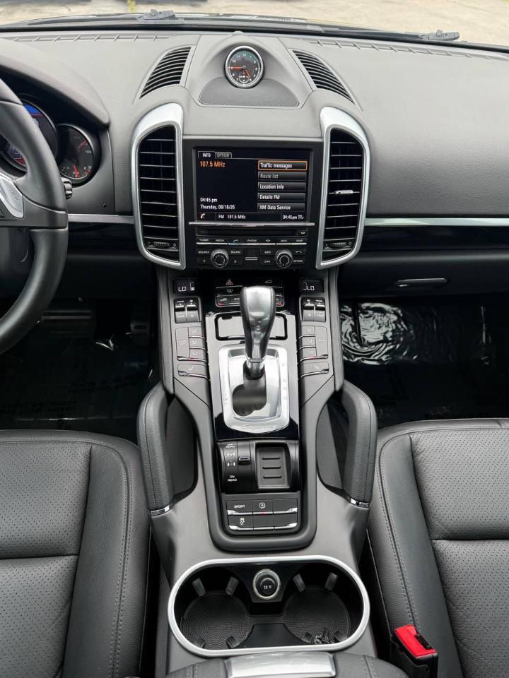 Porsche Cayenne Base 2014