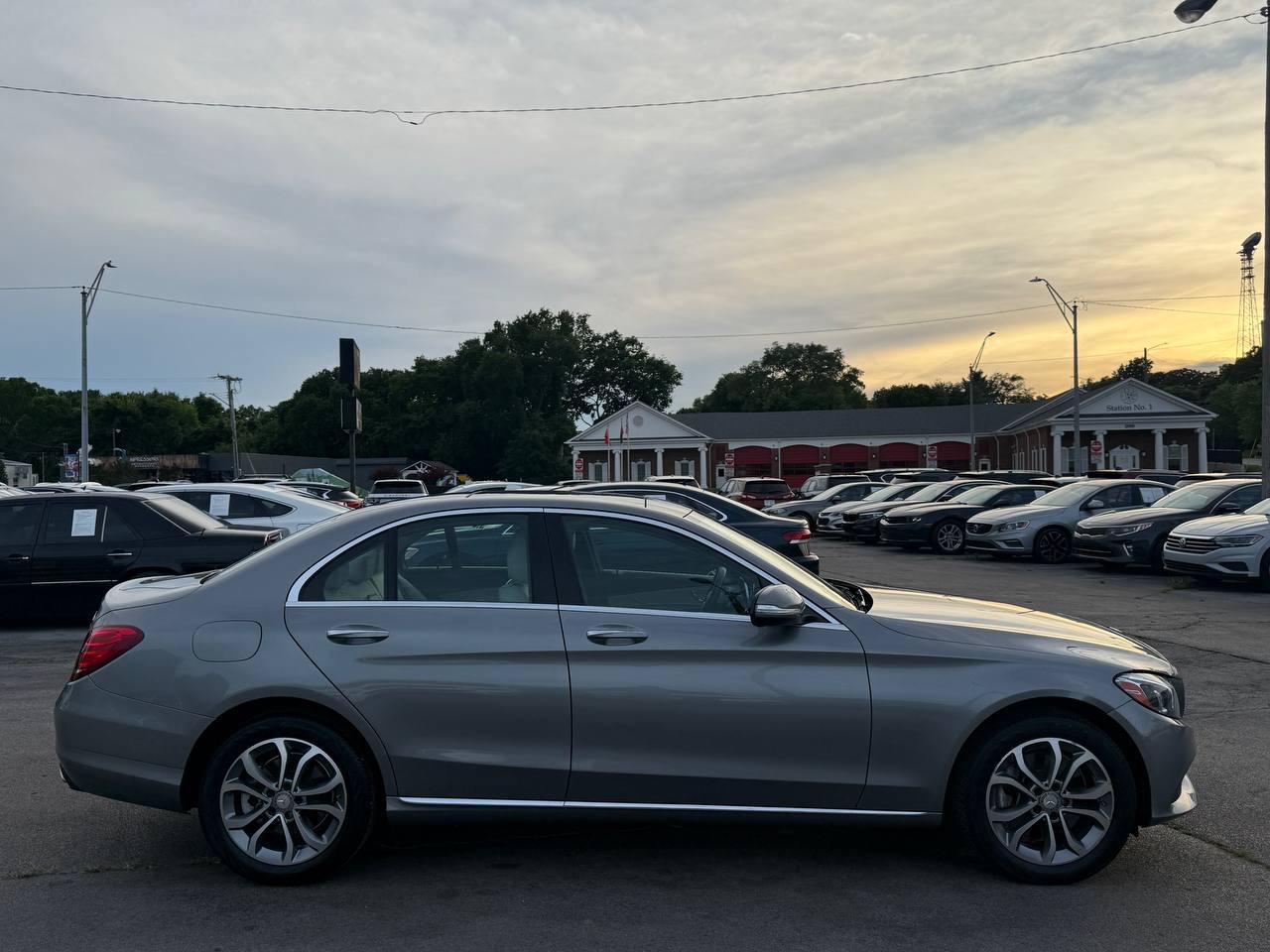 Mercedes-Benz C-Class C300 4MATIC Sedan 2015
