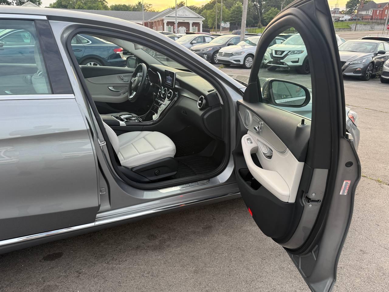 Mercedes-Benz C-Class C300 4MATIC Sedan 2015