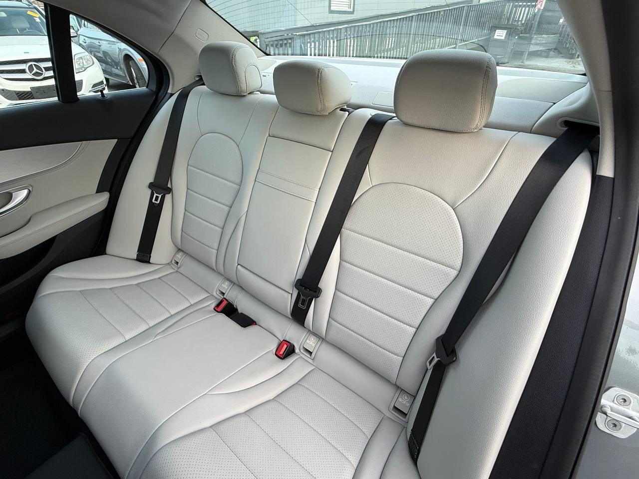 Mercedes-Benz C-Class C300 4MATIC Sedan 2015