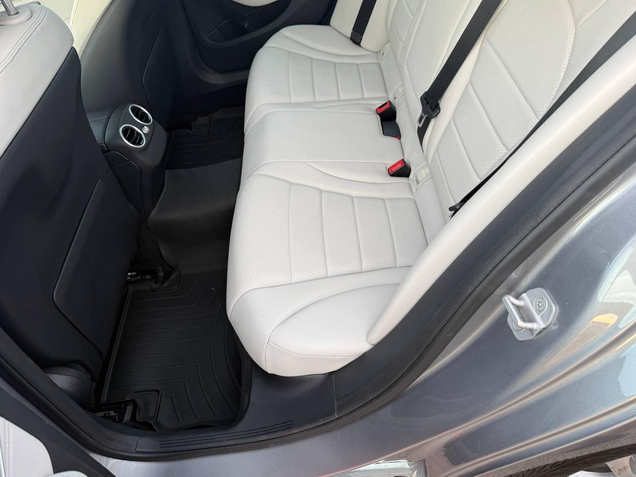 Mercedes-Benz C-Class C300 4MATIC Sedan 2015