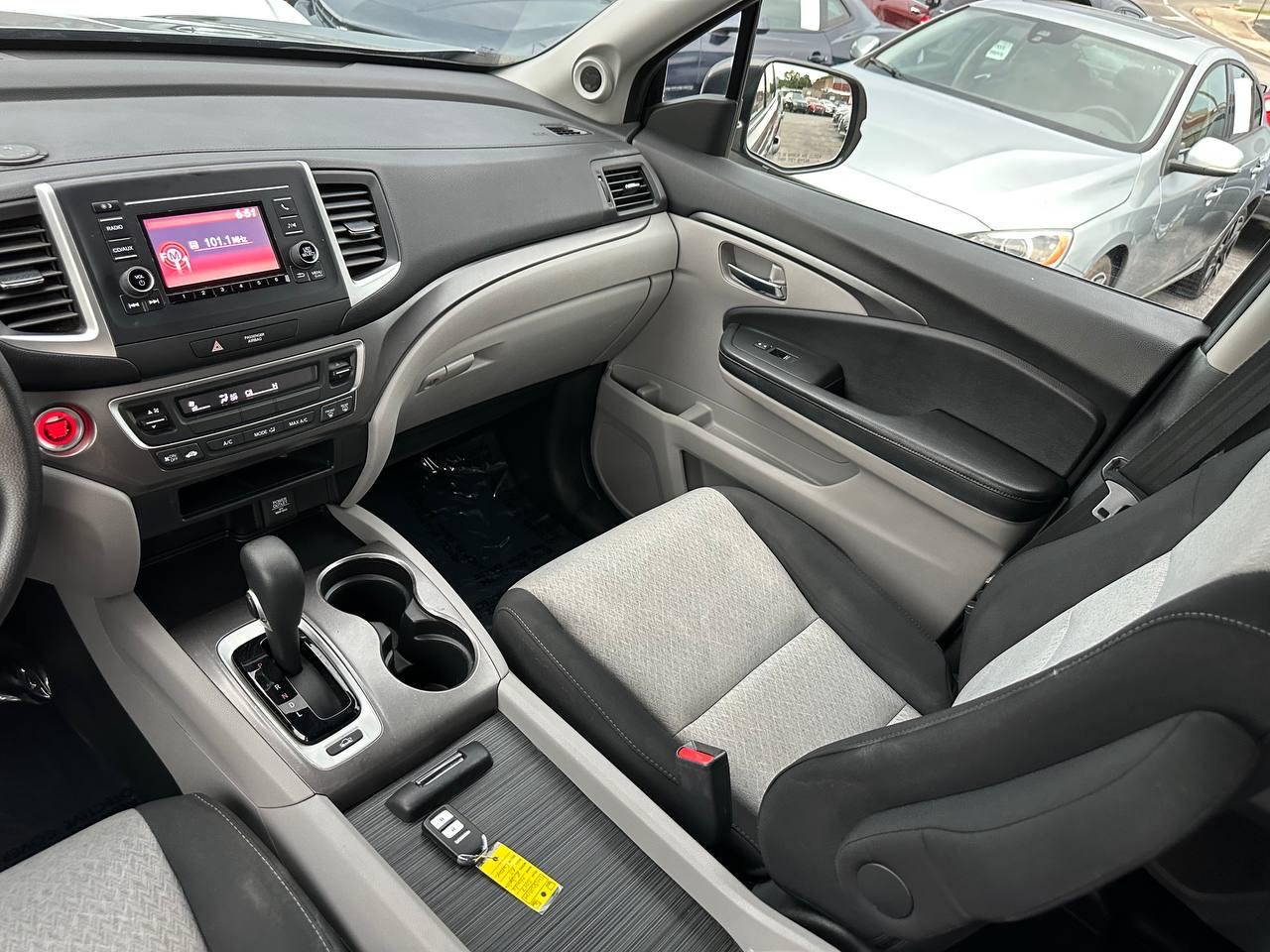 Honda Ridgeline RT AWD 2017