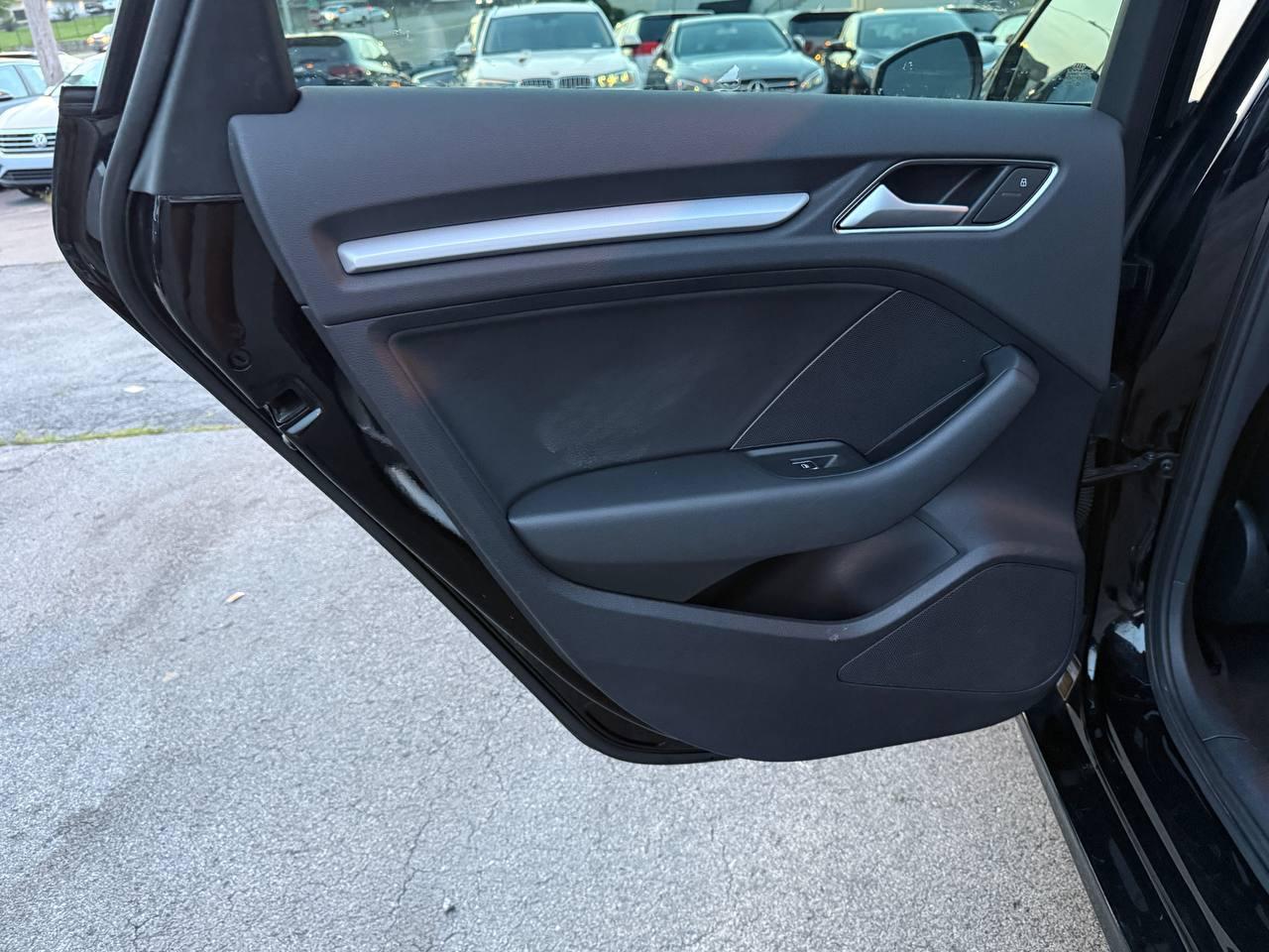Audi A3 1.8T Premium FWD S tronic 2016