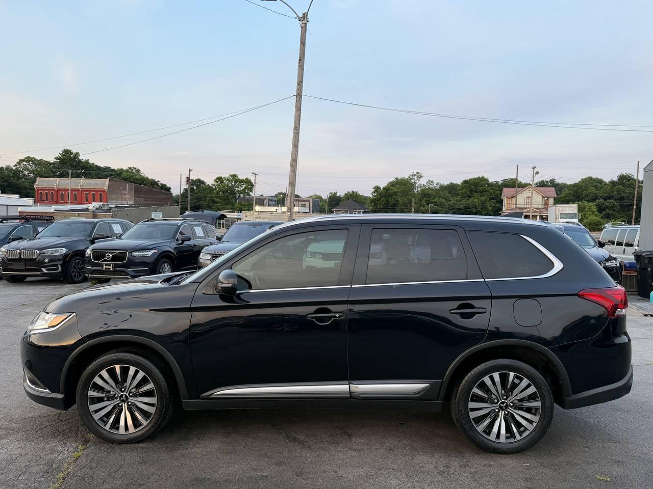 Mitsubishi Outlander SEL AWD 2020