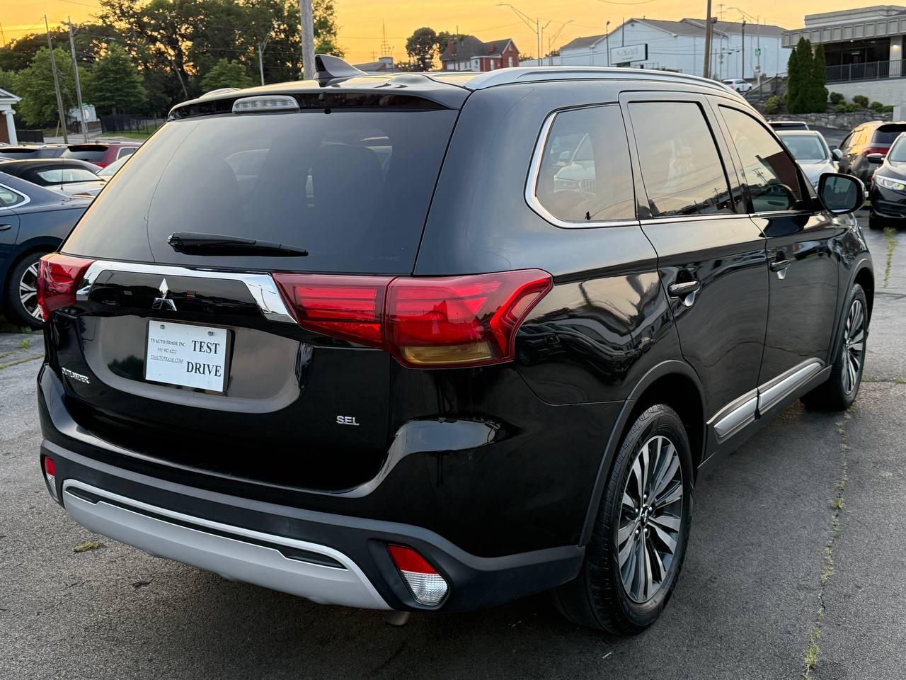 Mitsubishi Outlander SEL AWD 2020
