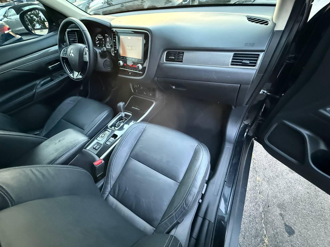 Mitsubishi Outlander SEL AWD 2020