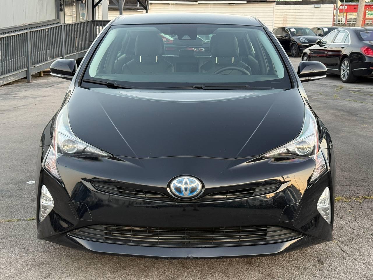 Toyota Prius Two Eco 2016