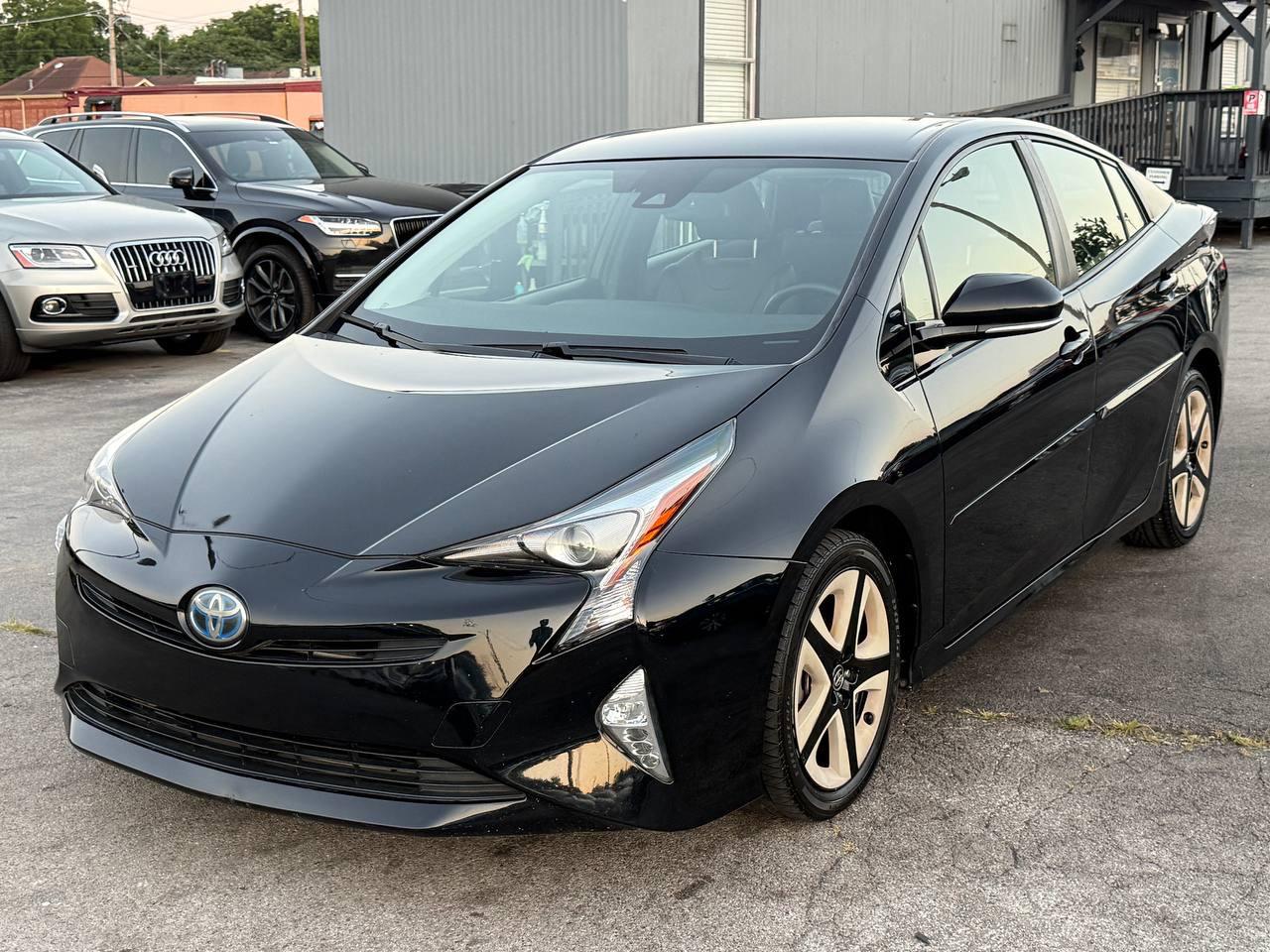 Toyota Prius Two Eco 2016