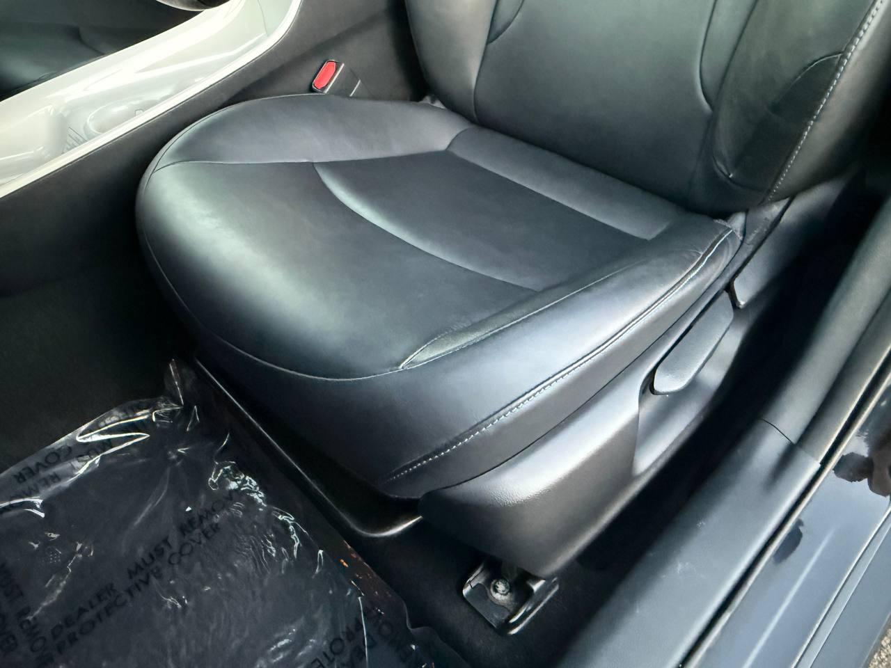 Toyota Prius Two Eco 2016