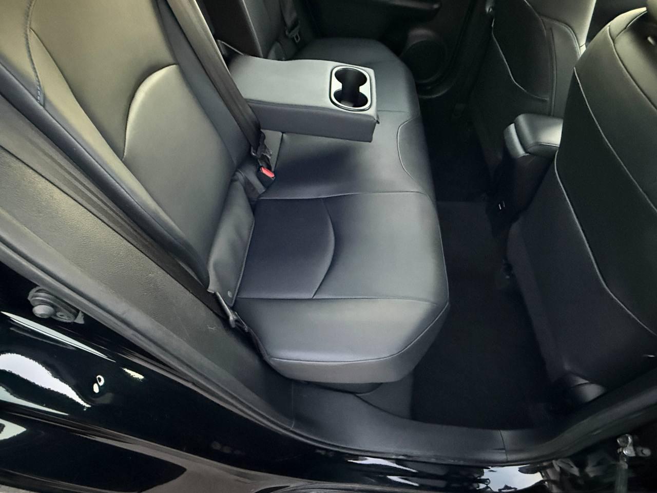 Toyota Prius Two Eco 2016