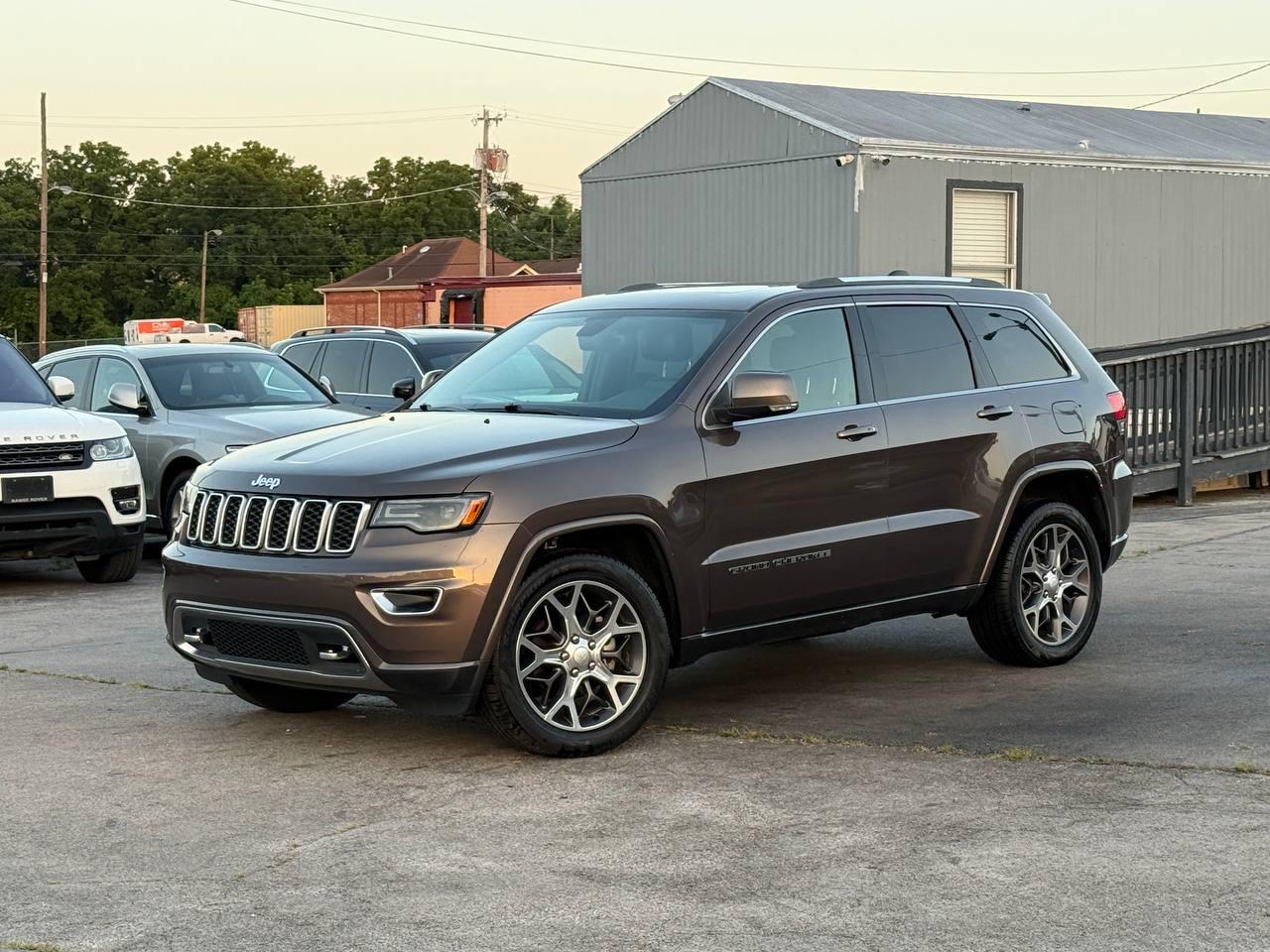 Jeep Grand Cherokee  2018