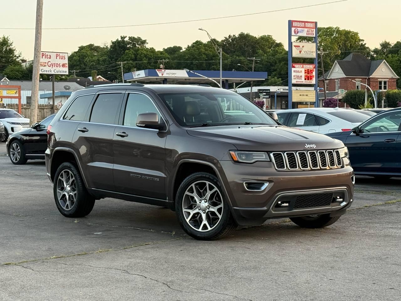Jeep Grand Cherokee  2018