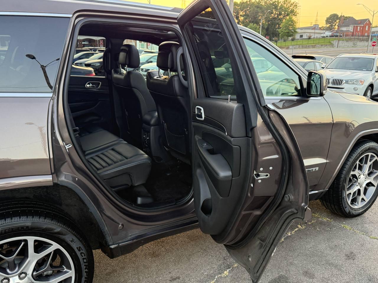 Jeep Grand Cherokee  2018