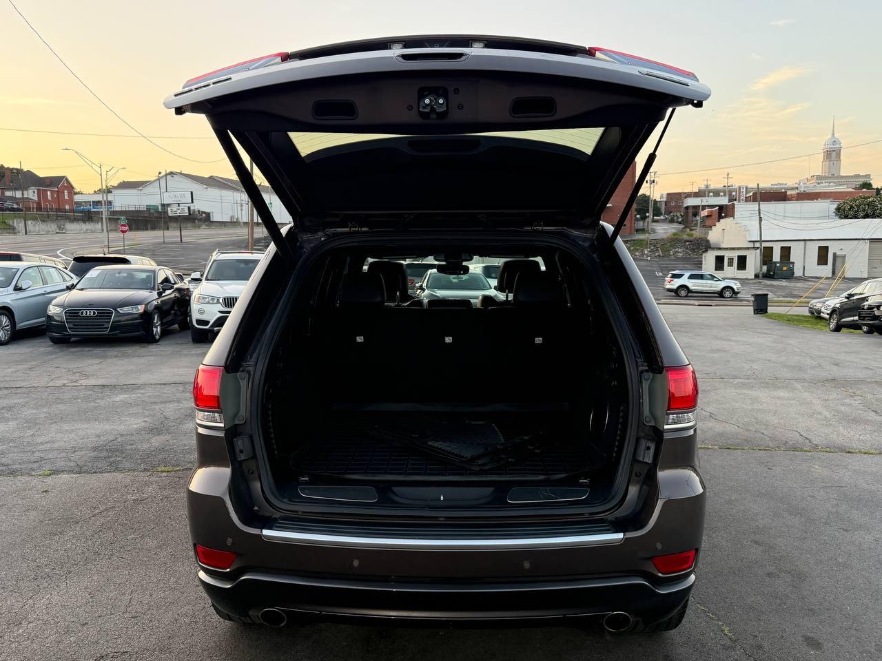 Jeep Grand Cherokee  2018