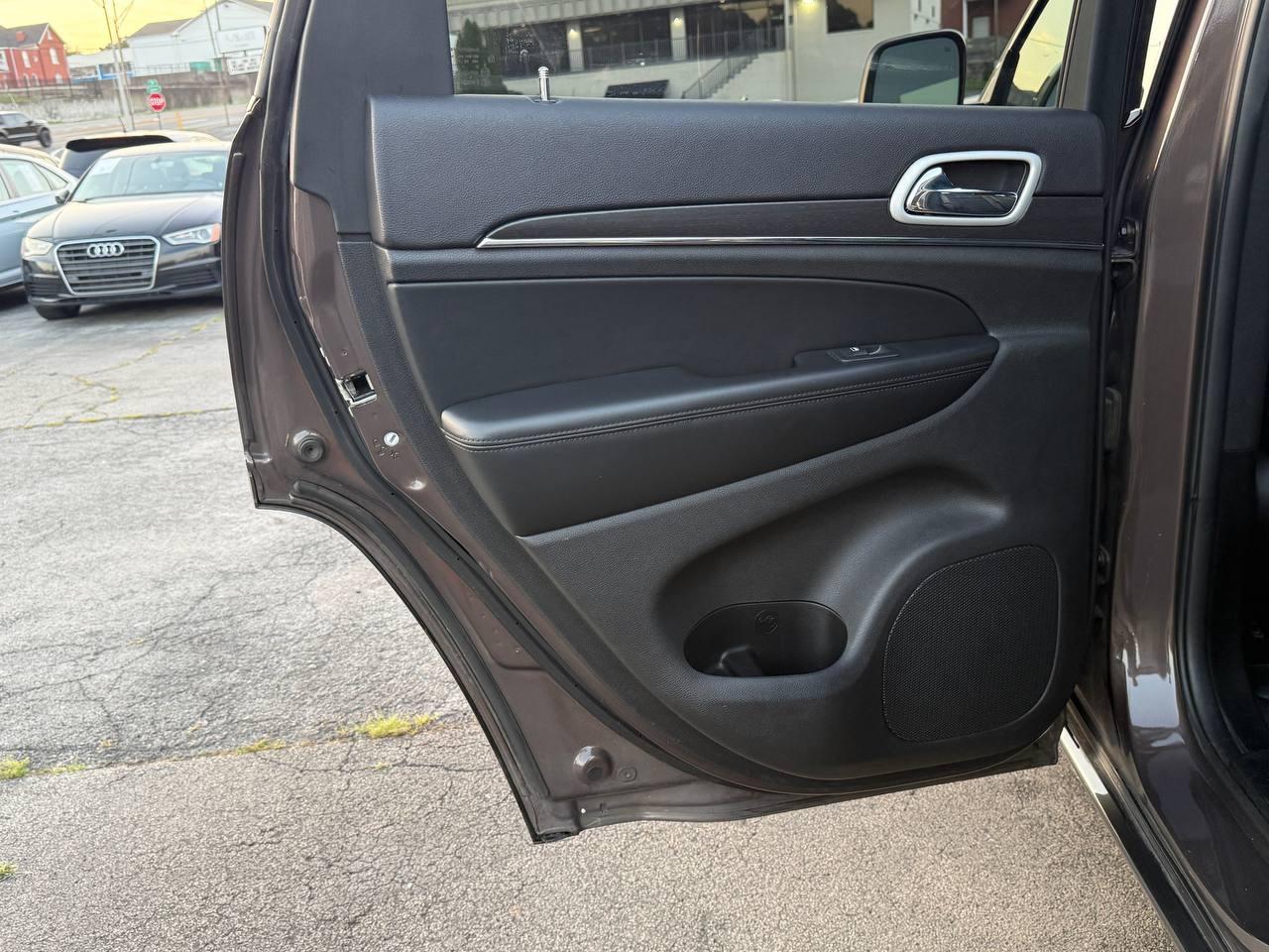 Jeep Grand Cherokee  2018
