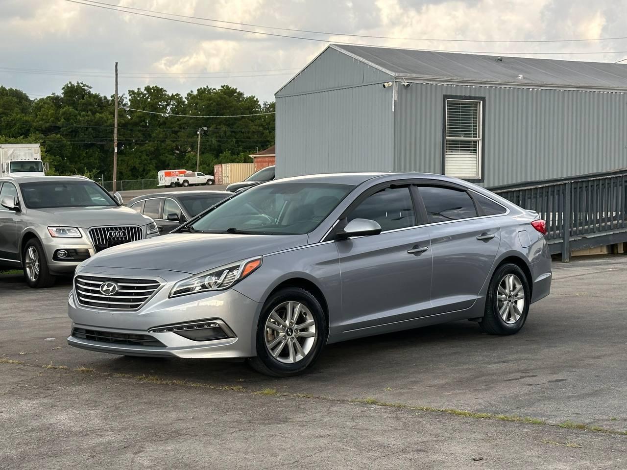 Hyundai Sonata SE 2015