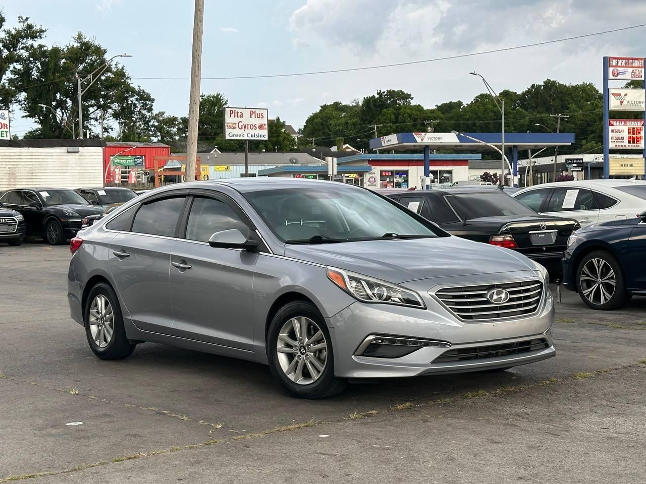 Hyundai Sonata SE 2015