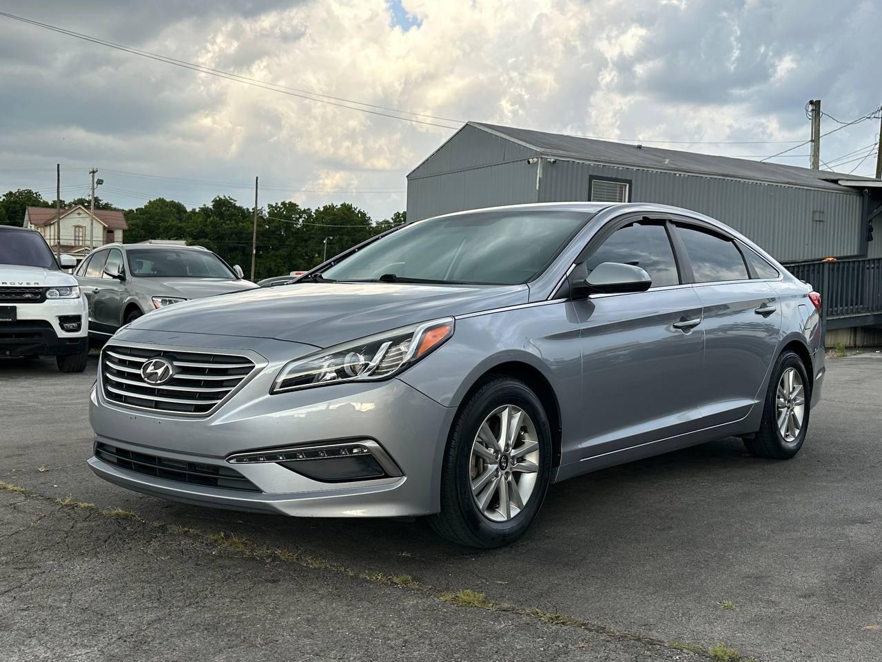 Hyundai Sonata SE 2015
