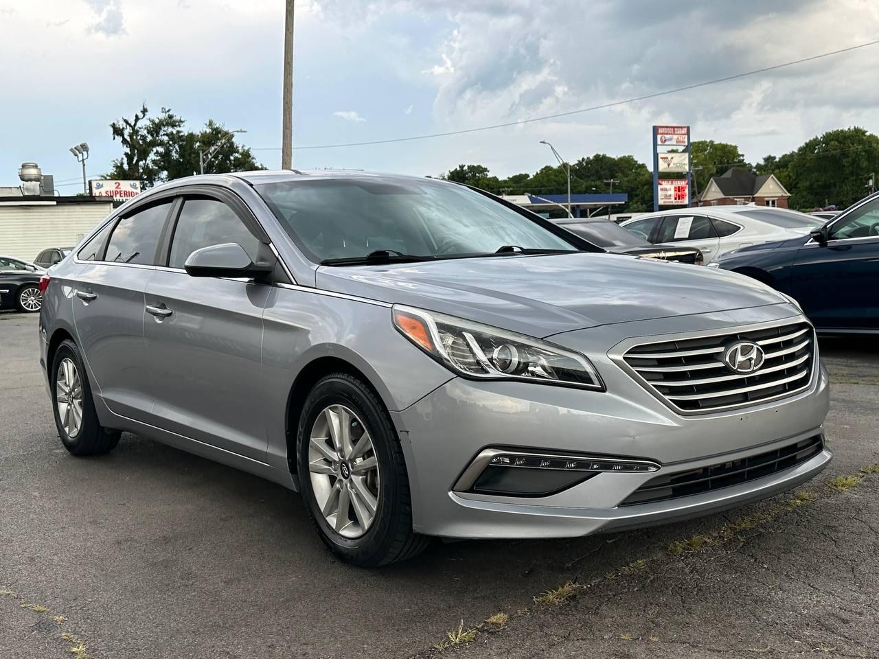 Hyundai Sonata SE 2015