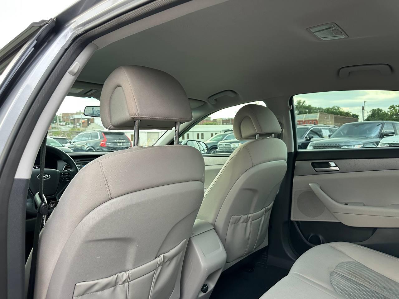 Hyundai Sonata SE 2015