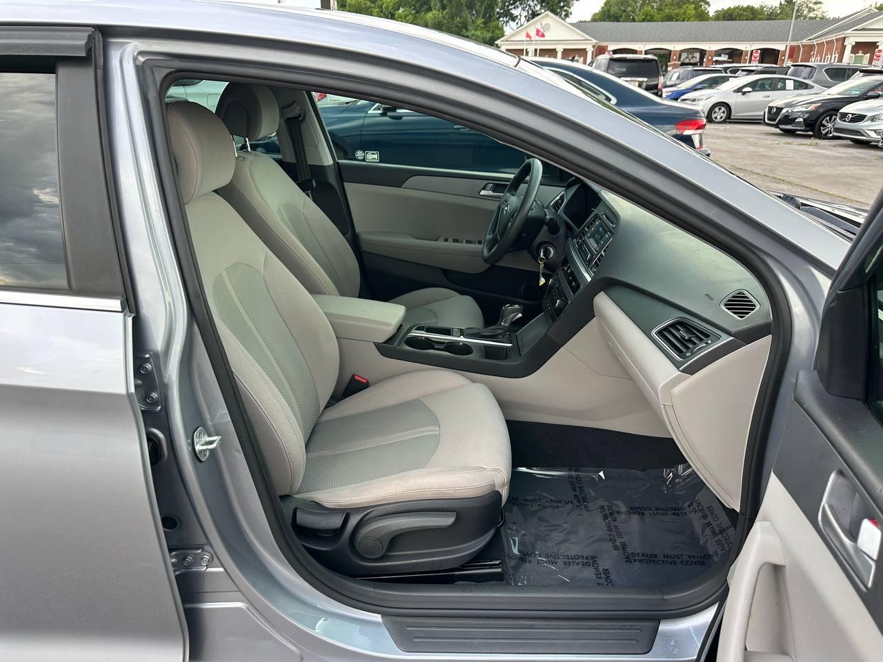 Hyundai Sonata SE 2015